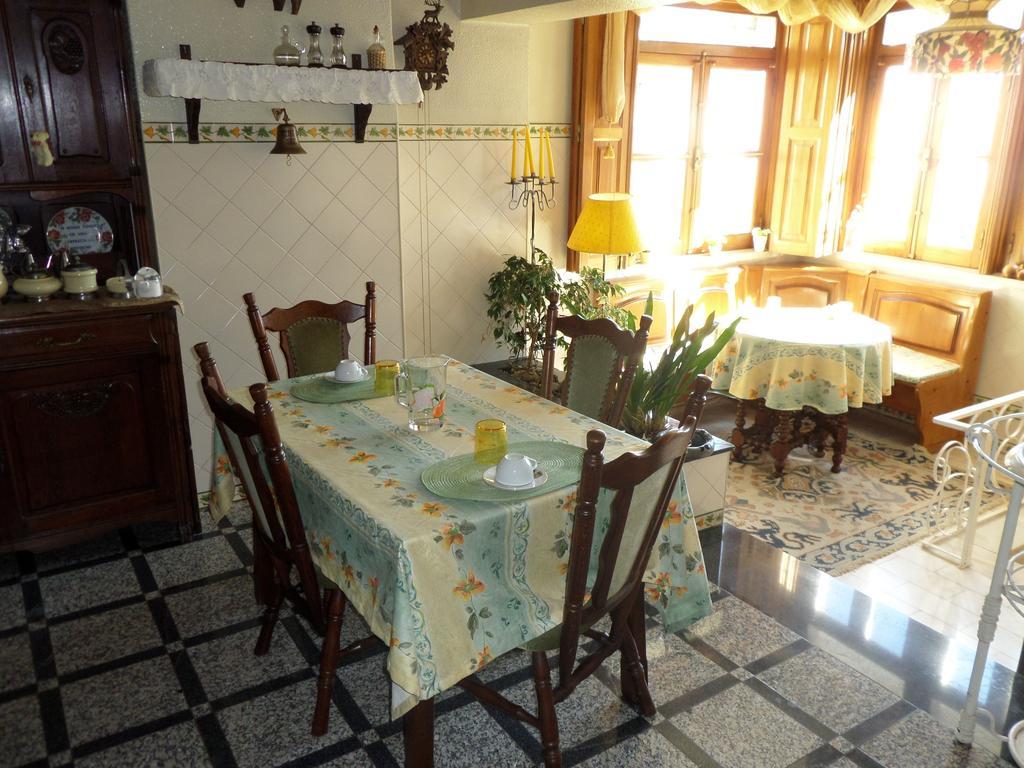 Casal Dos 5 Hotell Minde Exteriör bild
