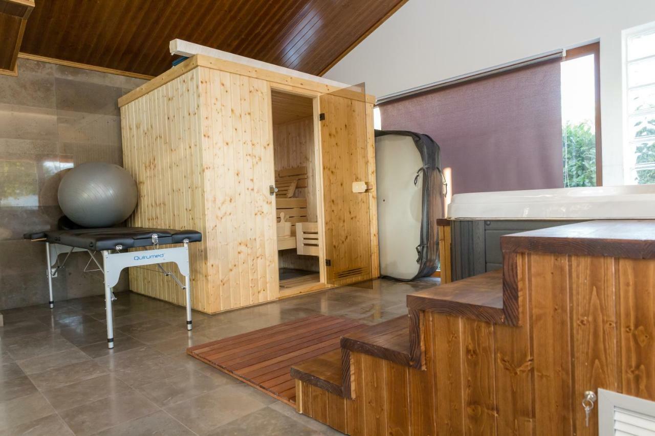 Casal Dos 5 Hotell Minde Exteriör bild